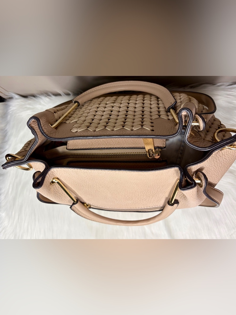 SONDRA ROBERTS Beige Woven Satchel w/Gold Hardware - Picture 8 of 13